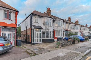 Photo 32- click for photo gallery